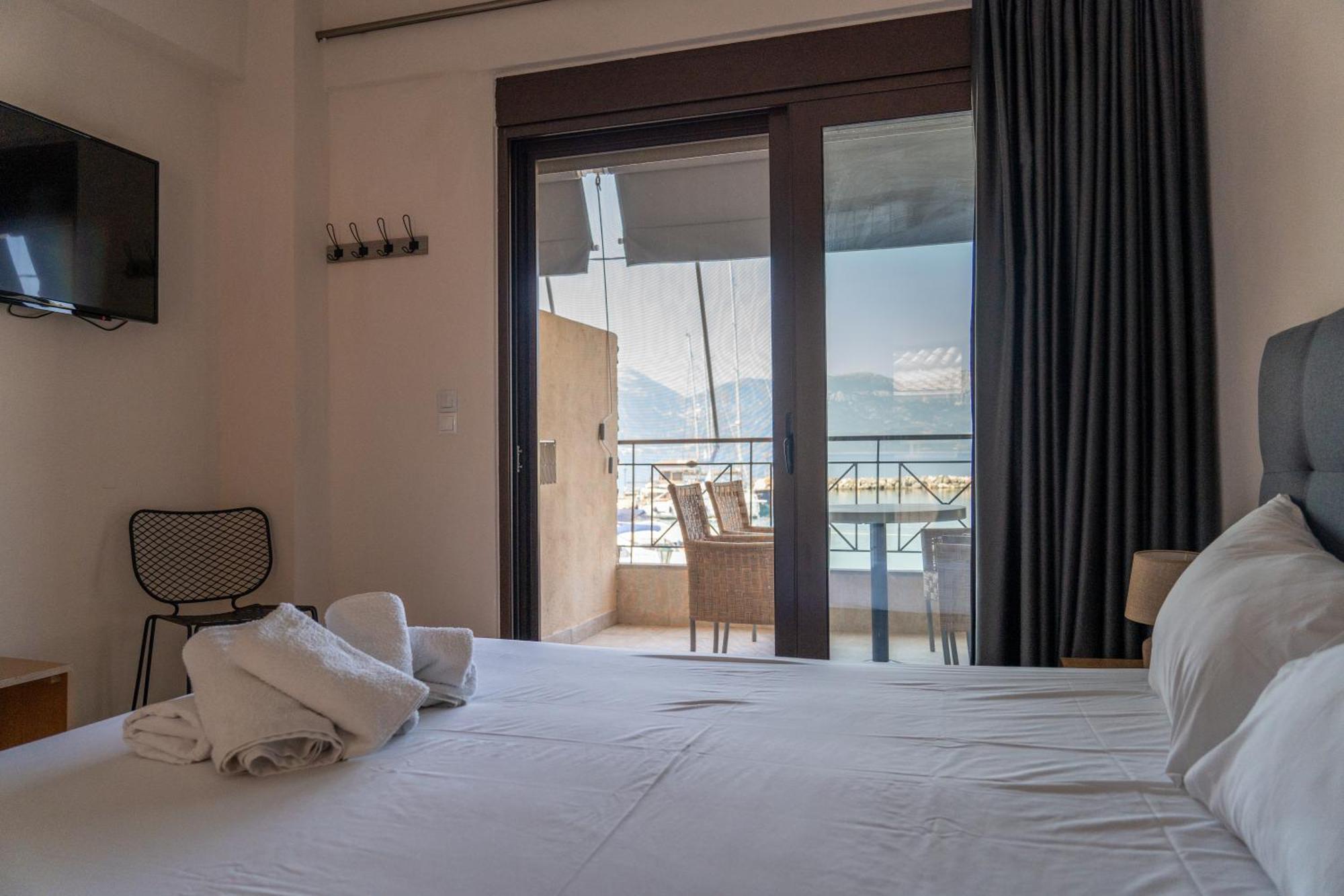 Prego Living Apartments Vathi (Methana) Exterior foto